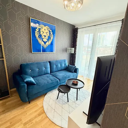 Andy's In Downtown Metropolis With Parking Apartamento