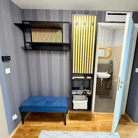 Apartamento Andy's In Downtown Metropolis With Parking Bratislava