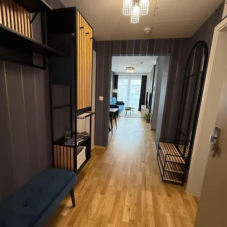 Andy's In Downtown Metropolis With Parking Apartamento *