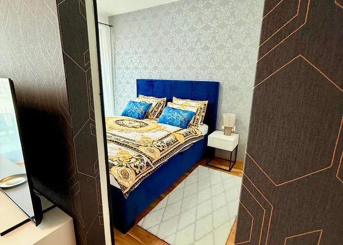 Lejlighed Andy's In Downtown Metropolis With Parking