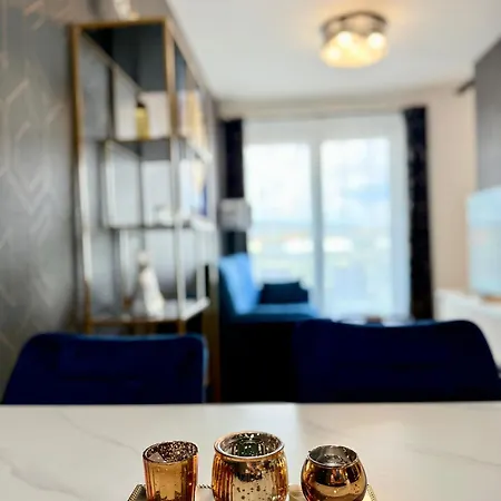 Andy's In Downtown Metropolis With Parking Appartement *