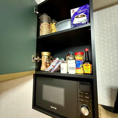 Andy's In Downtown Metropolis With Parking *